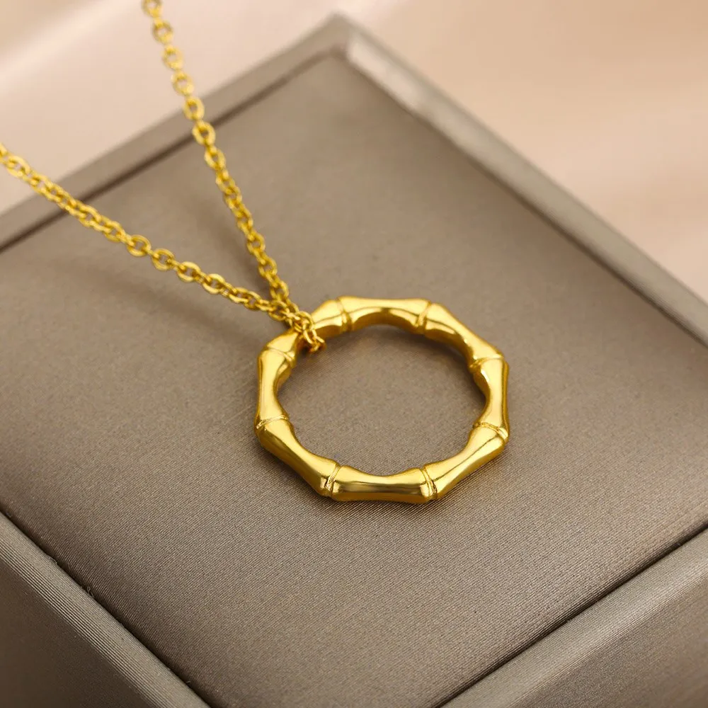 Aesthetic Flower Heart Pendant Necklaces For Women