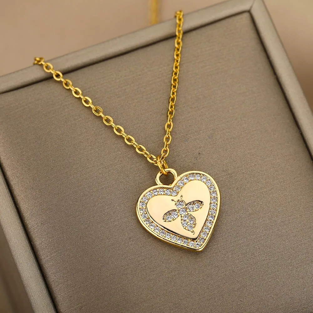 Aesthetic Flower Heart Pendant Necklaces For Women
