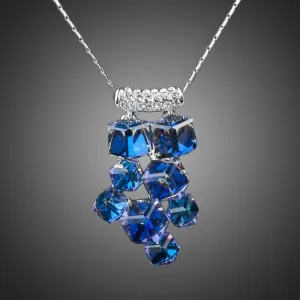 Blue Effect Cluster Necklace