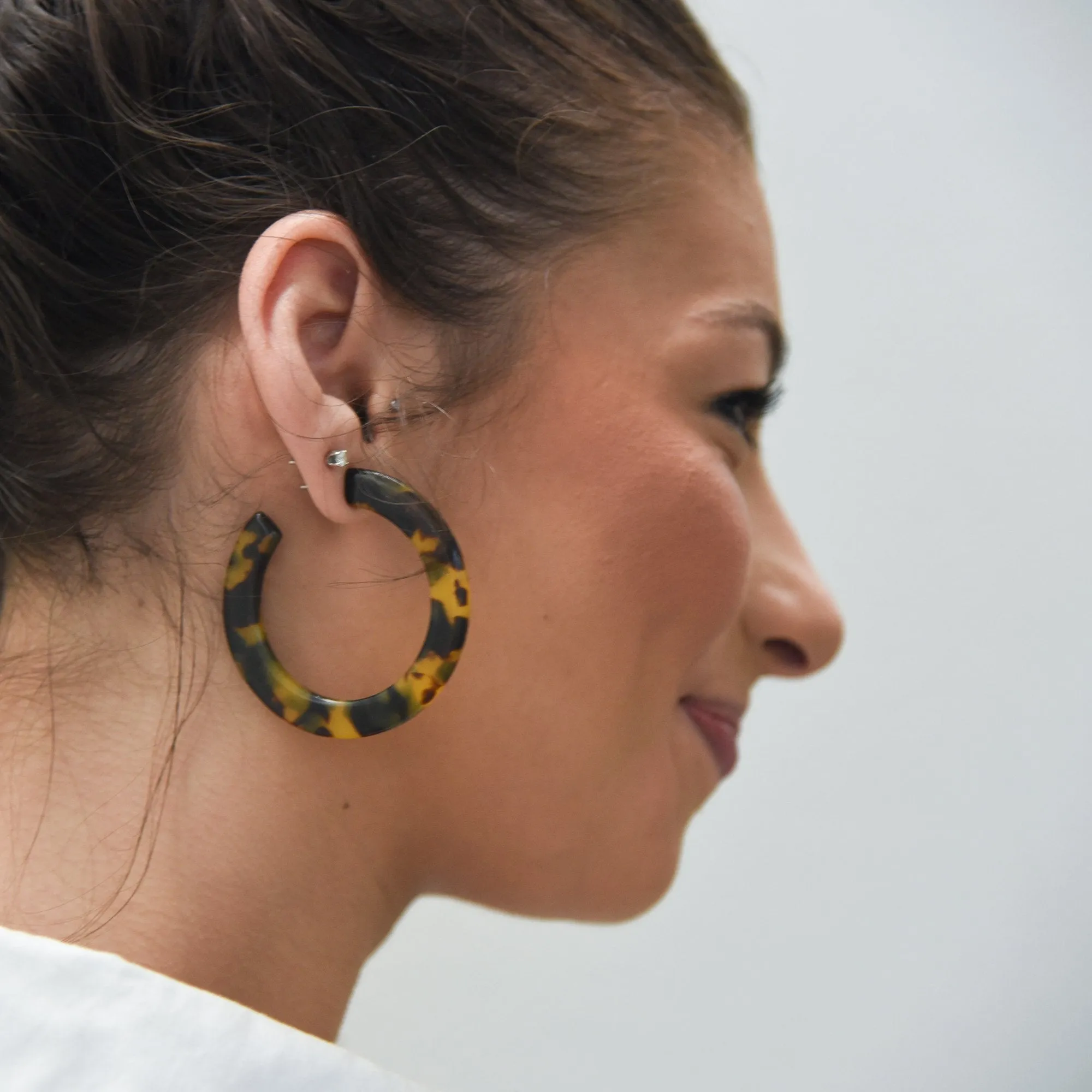 Chunky Tortoise Hoops Earrings
