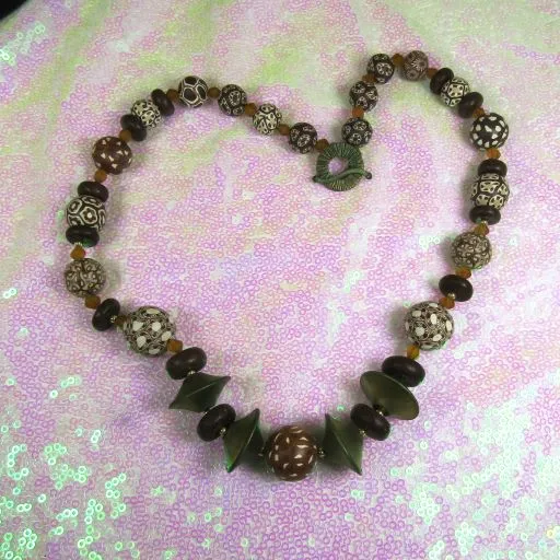 Fair Trade Chocolate & Cream Samunnat Beaded Necklace