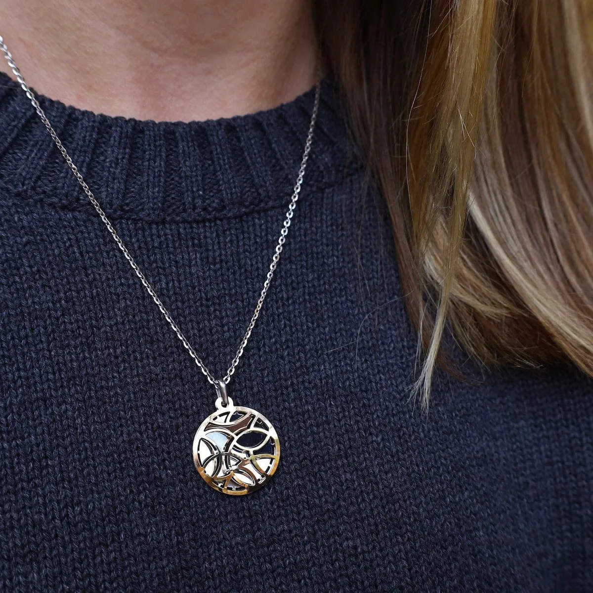 Freestyle Flow Necklace