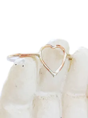 Gold Heart Outline Ring