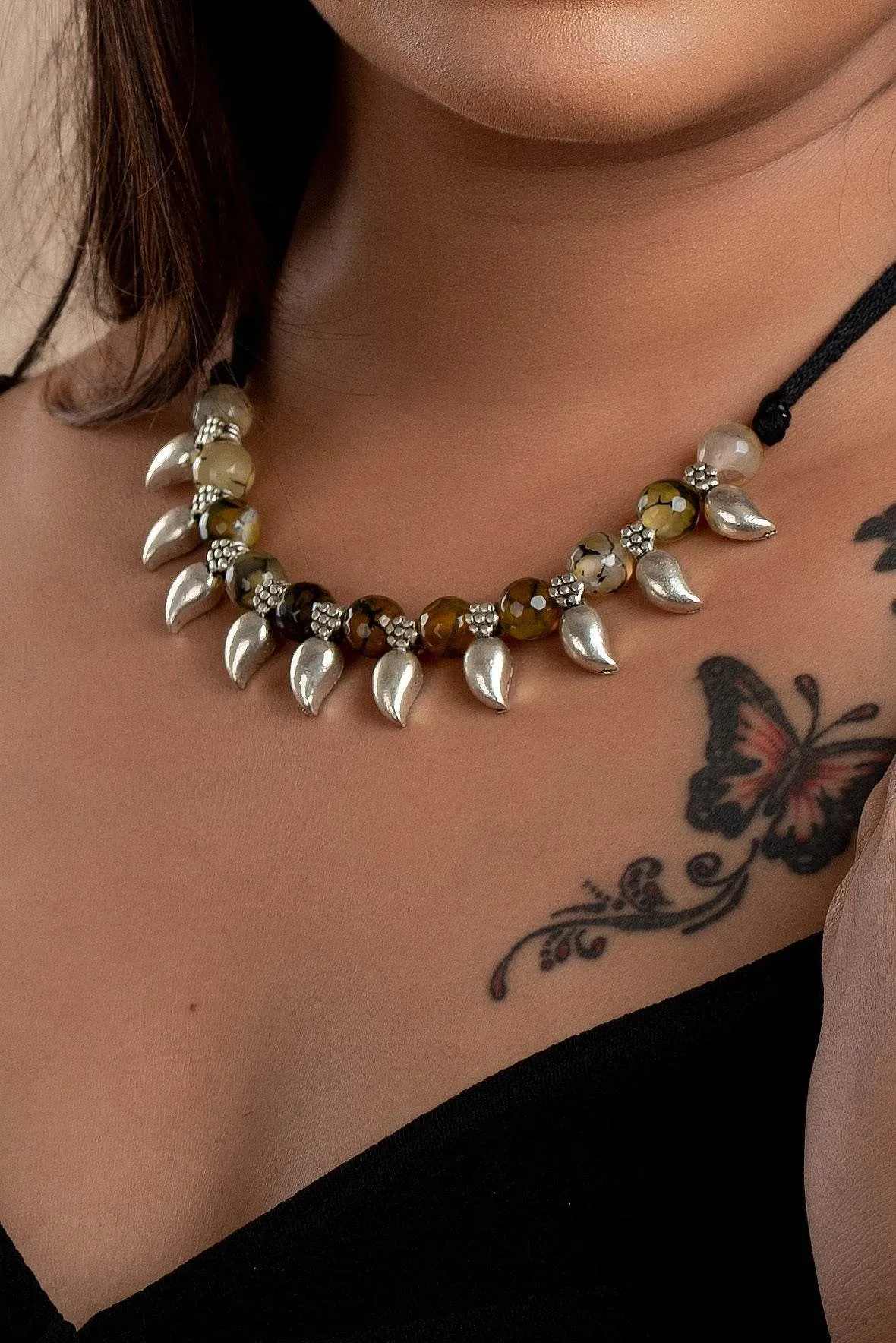Handcrafted Dragon Veined Agate Neckpiece With German Silver Mango Charms & Adjustable Dori