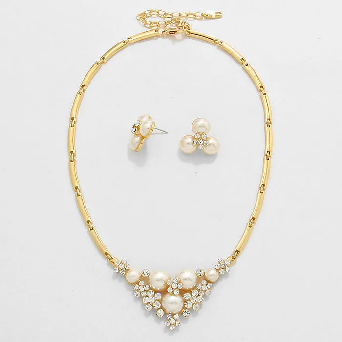 iLLASPARKZ Floral Cluster Rhinestone Pearl Necklace