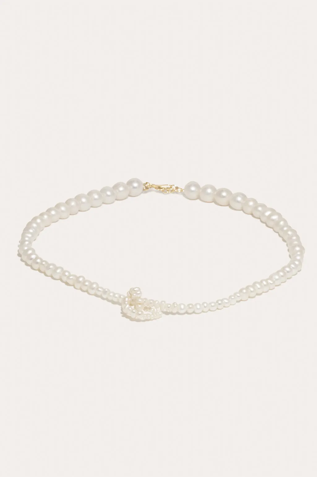 Loop‐the‐loop II - Pearl and Gold Vermeil Necklace