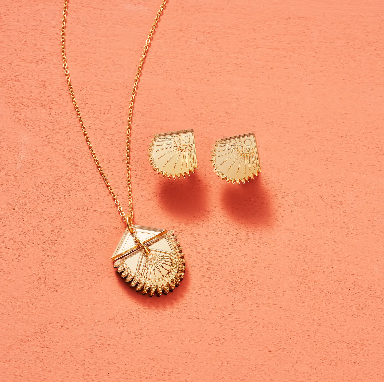Lotus Studs & Necklace Set
