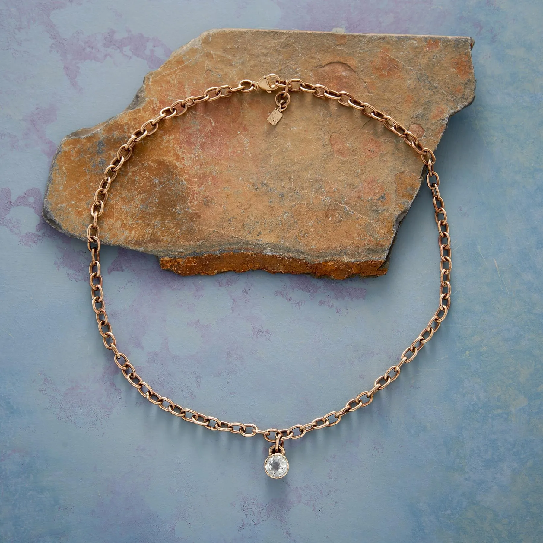 Moment's Glow Necklace