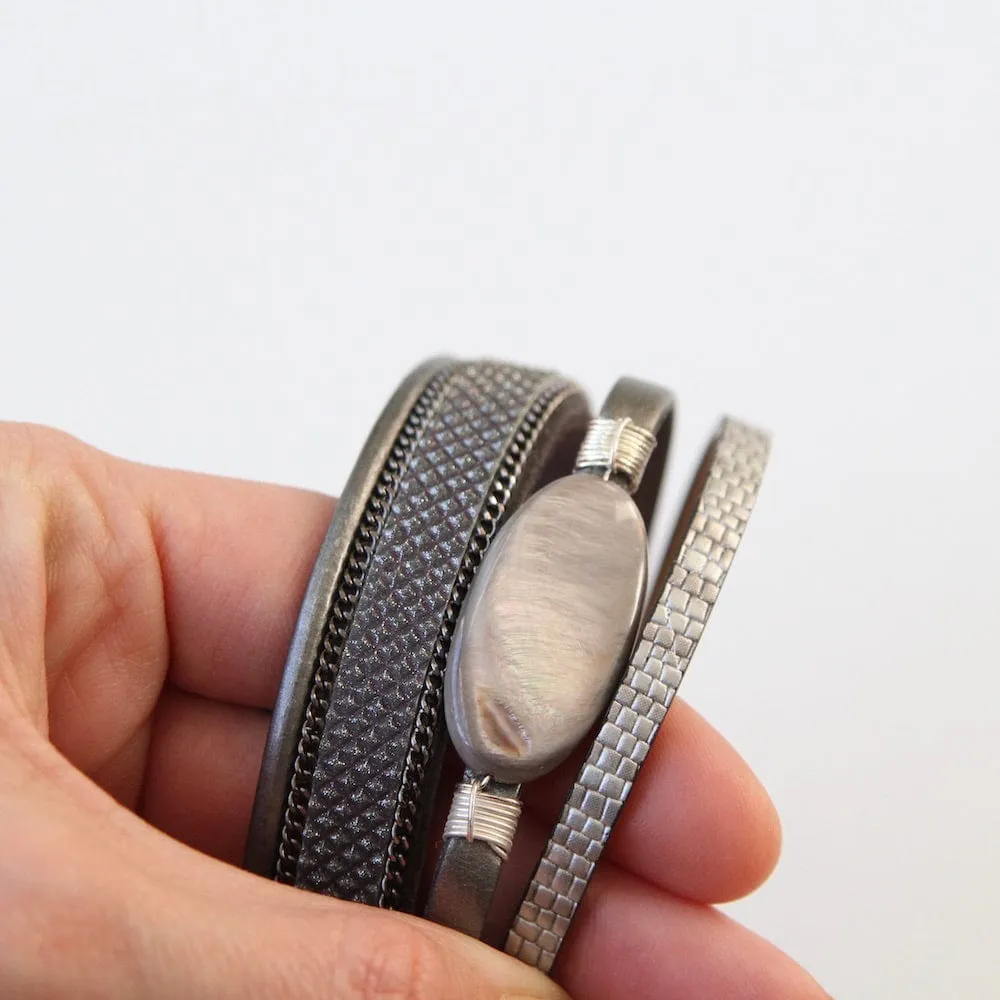 MULTI STRAND TEXTURED LEATHER WITH OVAL ABALONE BRACELET