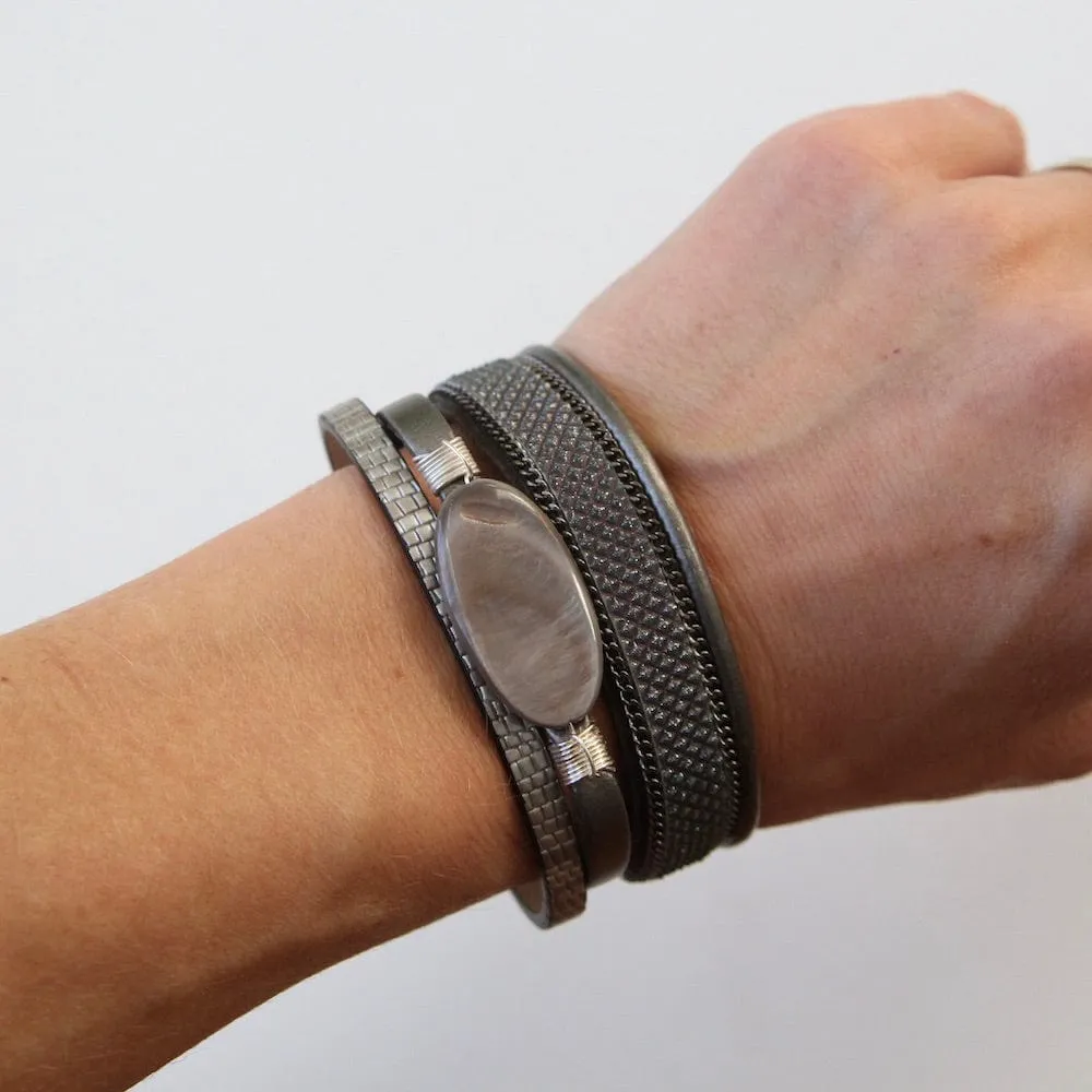 MULTI STRAND TEXTURED LEATHER WITH OVAL ABALONE BRACELET