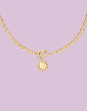 Necklace the queen