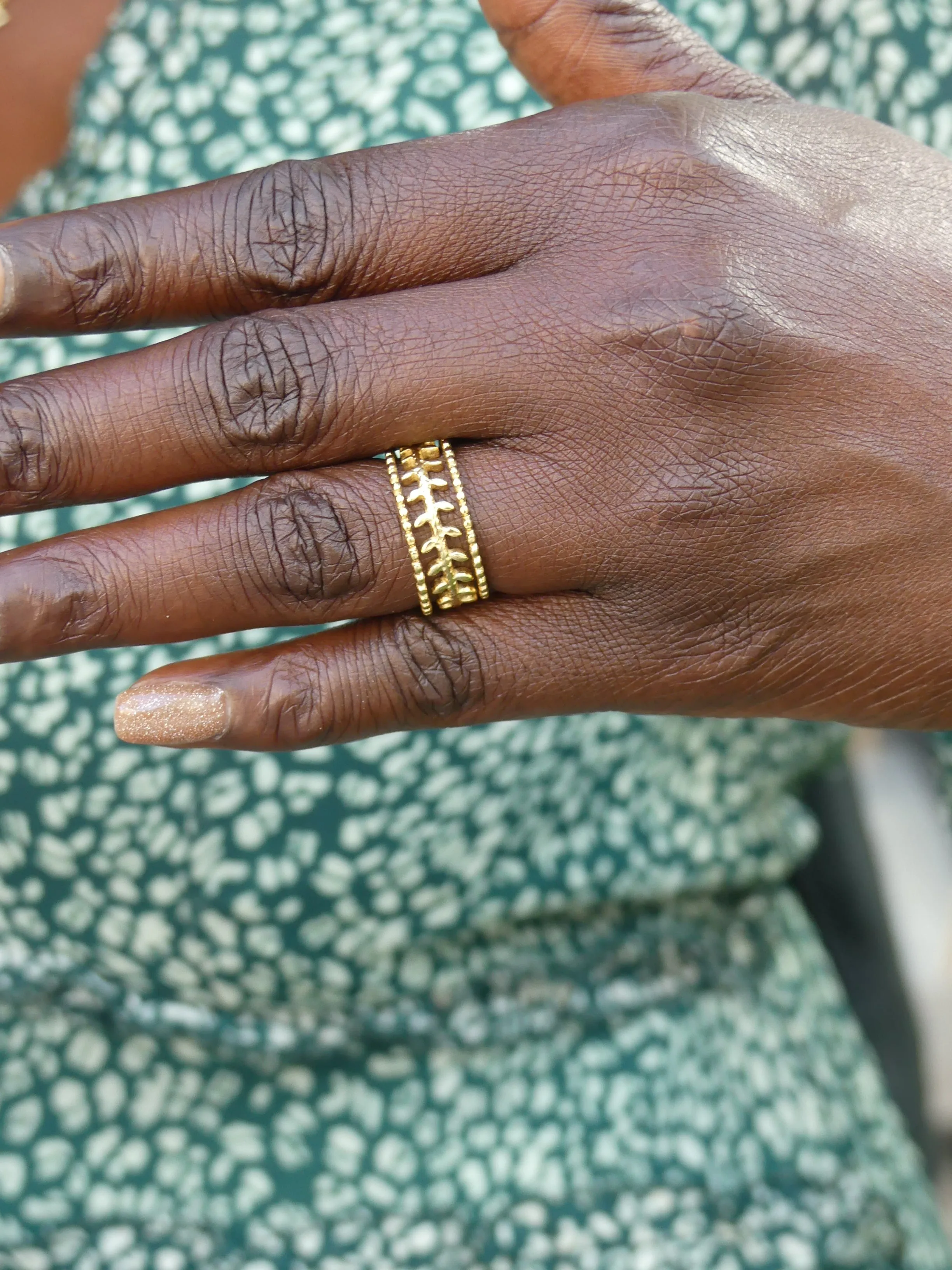 Open Leaf Outline Ring, 18k Gold Plated Stainless Steel Ring