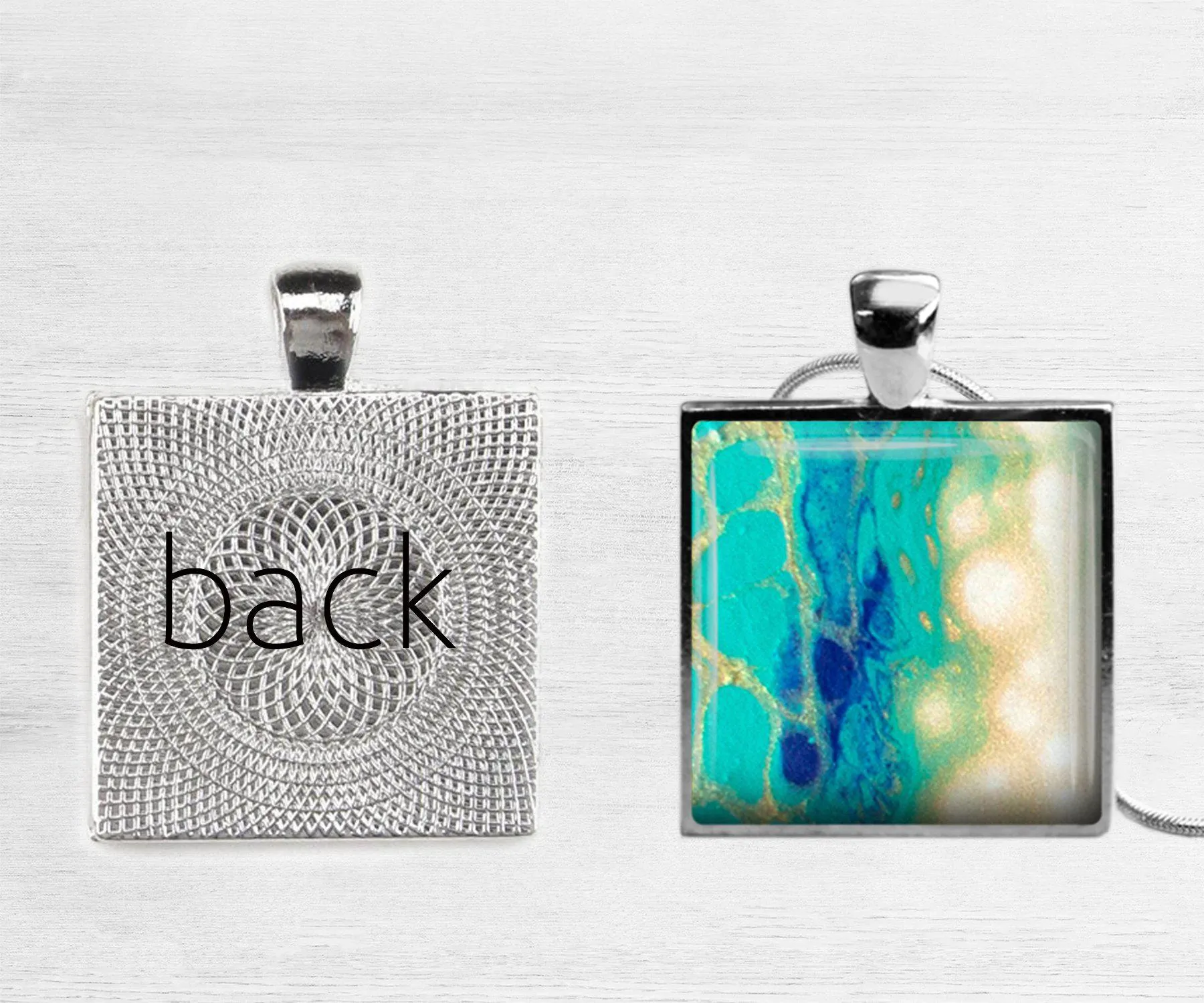 Seaside Glow Square Necklace | Beach Jewelry