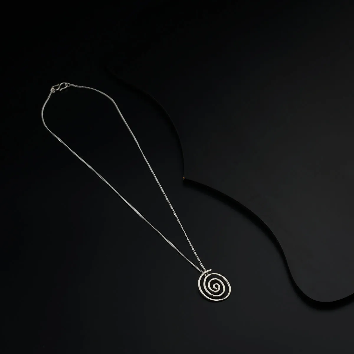 Silver Ripple Necklace