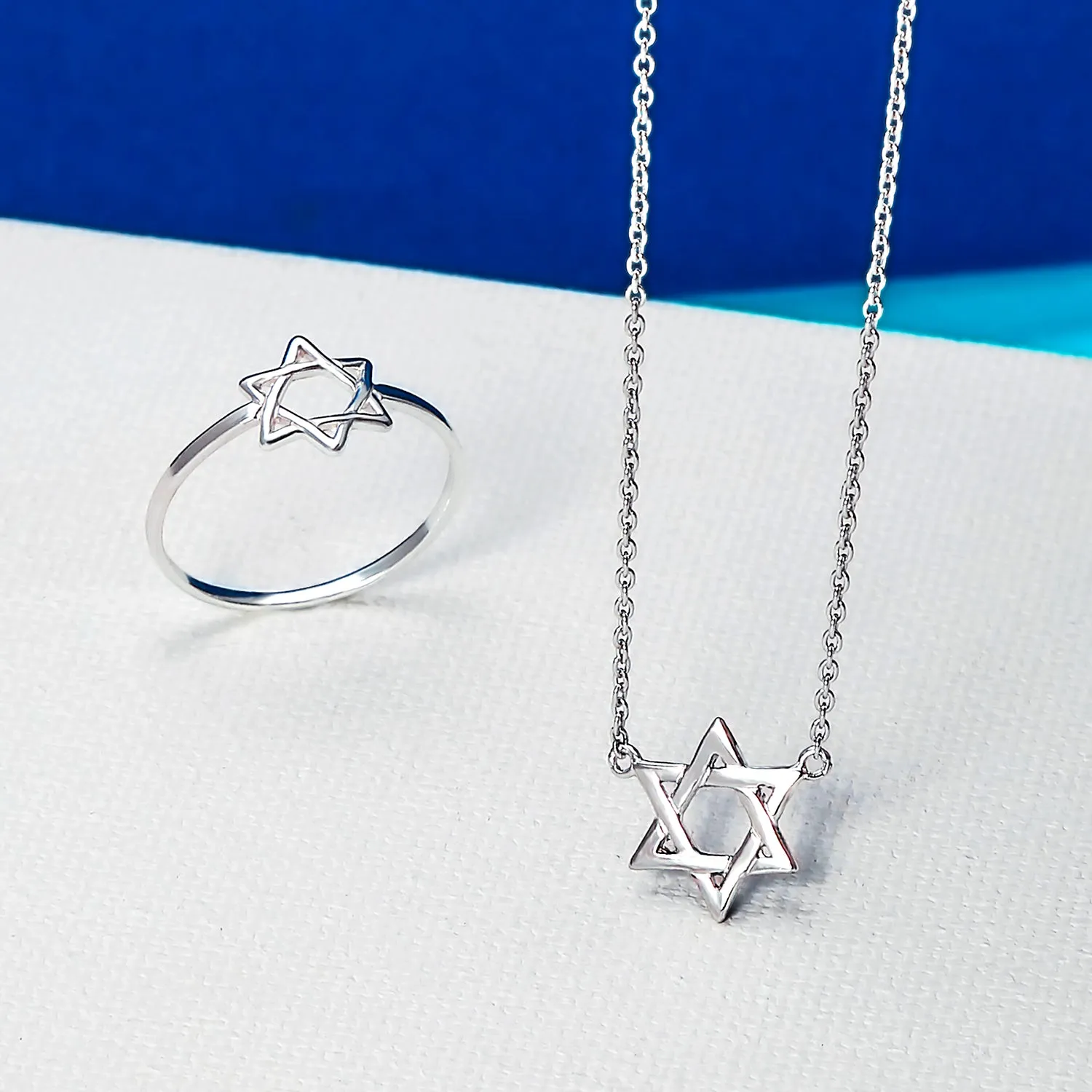 Traditional Magen Judaic Star Of David Pendant Necklace 14K Gold Plated Silver