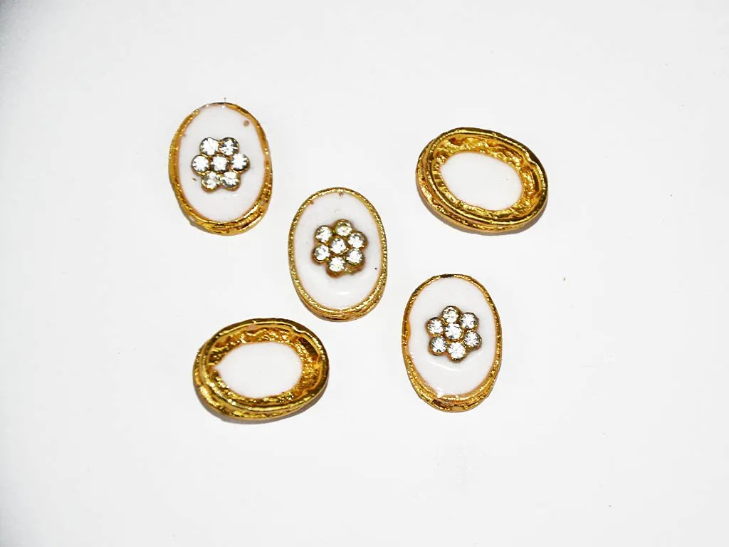 White Designer Oval Kundan Beads